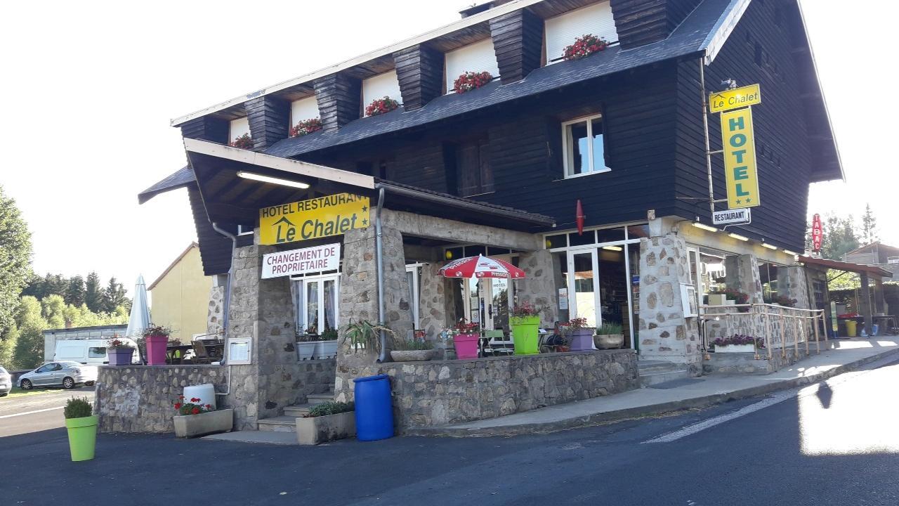 沙莱酒店 Sembadel 外观 照片